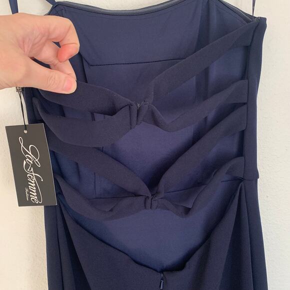 NWT La Femme 28835 Strapless Leg Slit Double Strap Back in Navy Blue - Picture 6 of 11